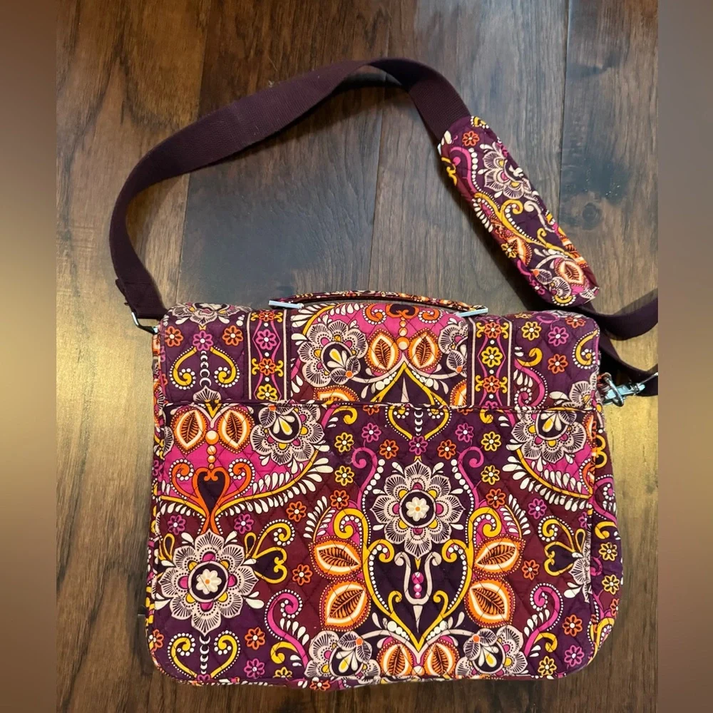Vera Bradley Attache Safari Sunset Work Laptop Beautiful Shoulder Messenger Bag